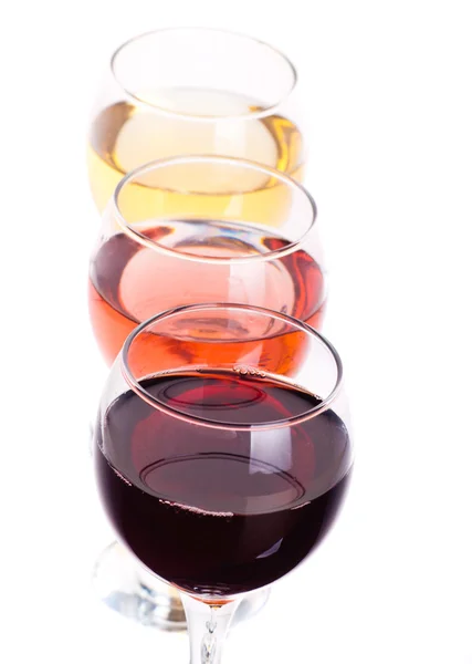 Drei verschiedene Weingläser — Stockfoto