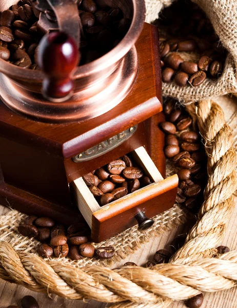 Caffè e macinino — Foto Stock
