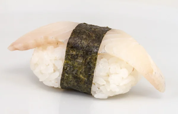 Суши из белой рыбы — стоковое фото
