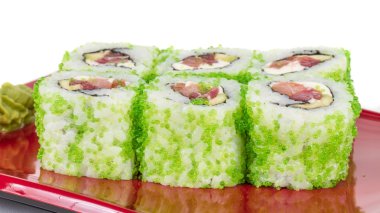 tobiko baharatlı maki sushi - sıcak rulo tobiko çeşitli tip (