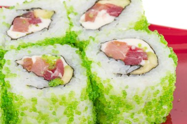 tobiko baharatlı maki sushi - sıcak rulo tobiko çeşitli tip (