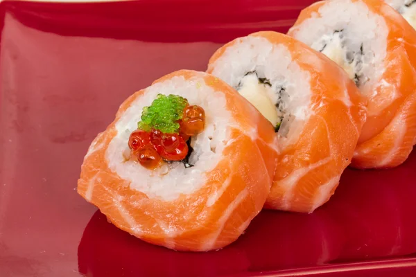 Japon suşi geleneksel Japon food.roll somon, yeniden yaptı.