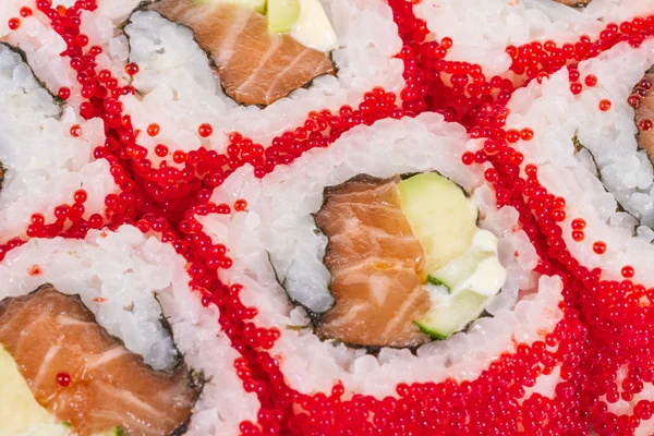 tobiko baharatlı maki sushi - sıcak rulo tobiko çeşitli tip (