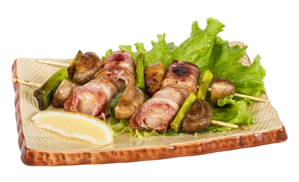 Pétoncles grillés enveloppés de bacon aux champignons et au bacon Image En Vente