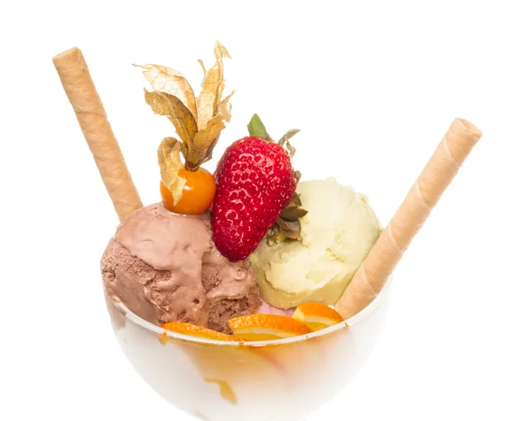 Yogurt and chocolate ice cream in a bowl close up — Stock Photo, Image