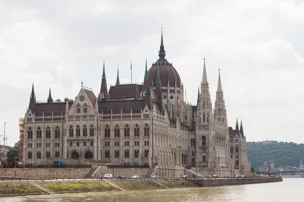 Budapešť, budova parlamentu (Maďarsko) — Stock fotografie