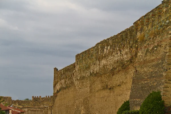 Eptapyrgio il muro fortificato nella Città Alta di Salonicco — Foto Stock