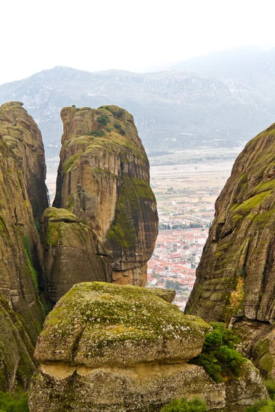 stock image Meteora cliffs and monasteries