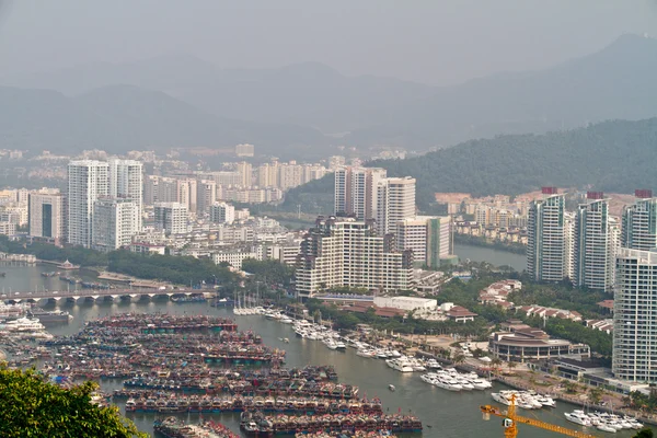 Cina isola di Hainan, città di Sanya vista aerea — Foto Stock