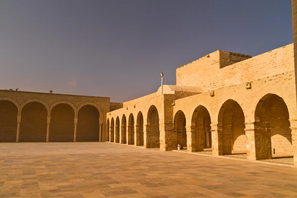 Interieur van de grote moskee in mahdia, Tunesië — Stockfoto