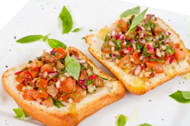 Bruschetta (İtalyan kızarmış sarımsaklı ekmek) domates ile