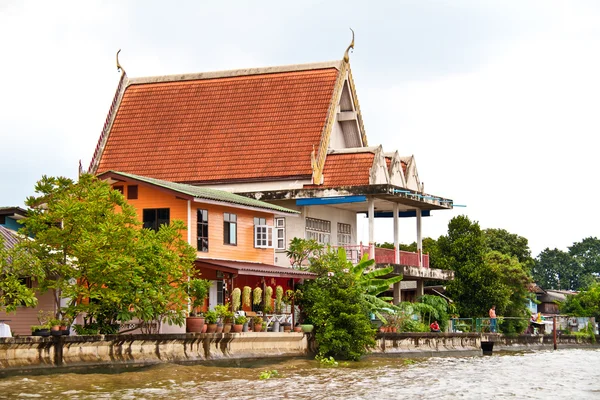 Casa tailandesa madera — Foto de Stock