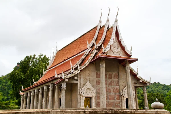 Hermoso templo tailandés en Tailandia —  Fotos de Stock