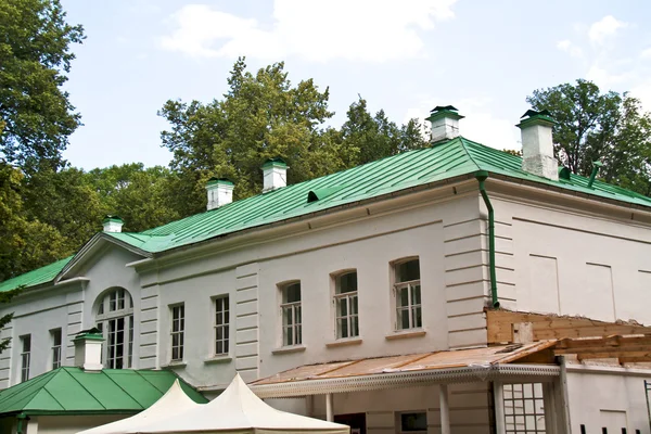 Herrgårdsmiljö vid Jasnaja Poljana, hem av leo Tolstoj — Stockfoto