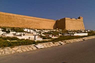 Ribat - Arapça sur ve mahdia mezarlıkta - deniz kenarına