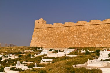 Ribat - Arapça sur ve mahdia mezarlıkta - deniz kenarına