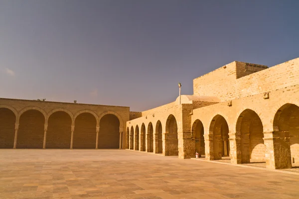 Mahdia, 튀니지에서 큰 모스크의 내부 — 스톡 사진