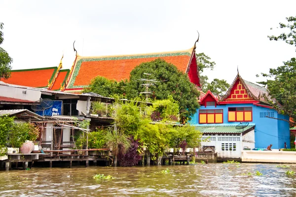 Casa tailandesa madera — Foto de Stock