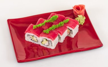 Maki sushi - rulo Yengeç, avokado, salatalık içinde yaptı. taze