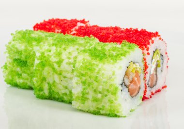 tobiko baharatlı maki sushi - sıcak rulo tobiko çeşitli tip (