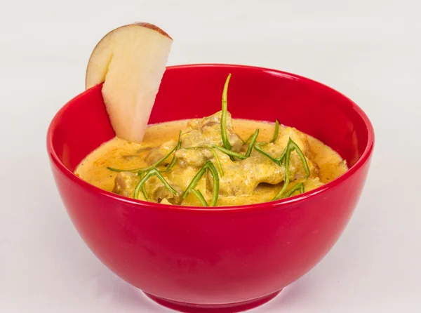 Yellow Curry Chicken (Massaman Curry Chicken)) — Stockfoto