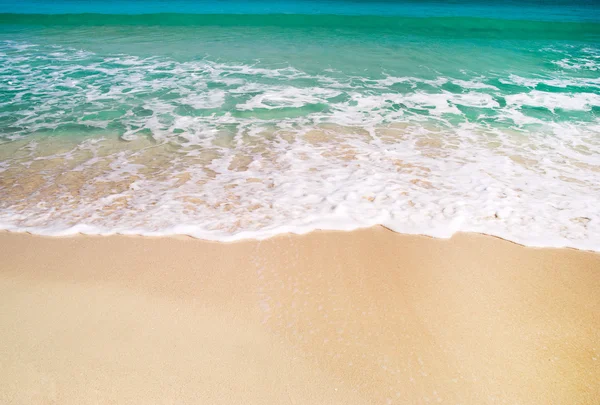 Strand en een zee — Stockfoto