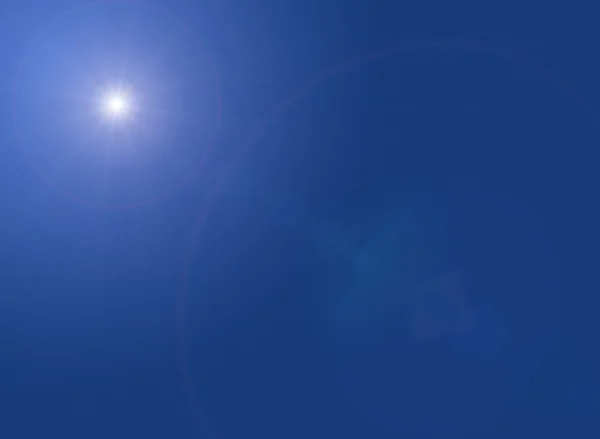 Lumină strălucitoare pe cerul albastru — Fotografie, imagine de stoc