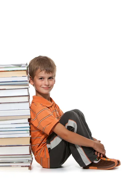 Niño y libros —  Fotos de Stock