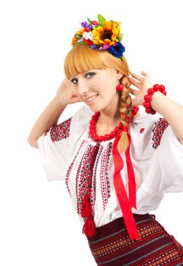 çekici kadın Ukrayna Ulusal elbise giyer