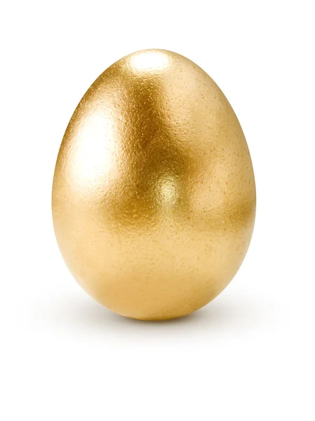 Złote jajko na białym tle. — Zdjęcie stockowe