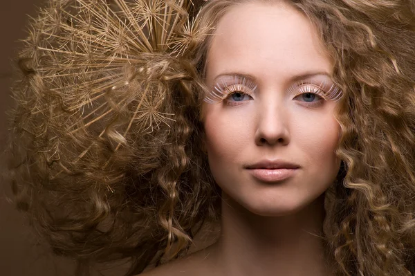 Beautiful curly girl — Stock Photo, Image