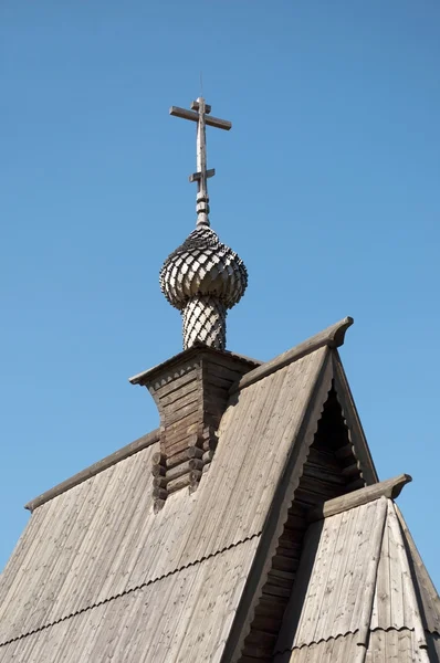 Góry drewniany kościół w ples, Federacja Rosyjska — Zdjęcie stockowe