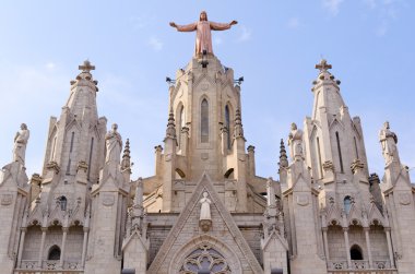 expiatory Kilisesi İsa'nın kutsal yürek