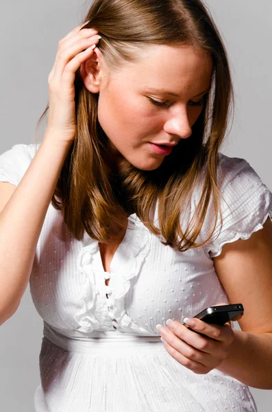 Nő beszél telefonon — Stock Fotó