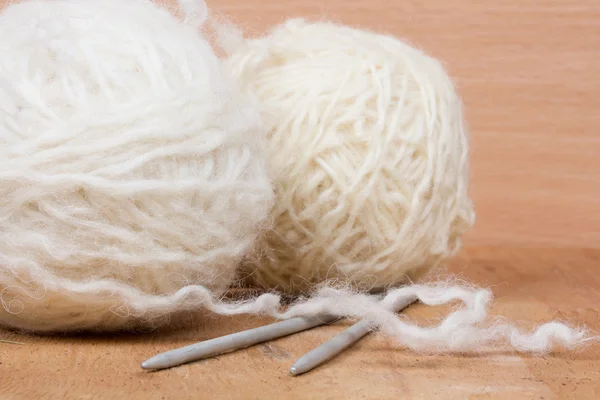 Balls of white wool — Stock Photo, Image