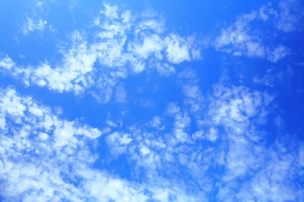 Küçük bulutlar — Stok fotoğraf