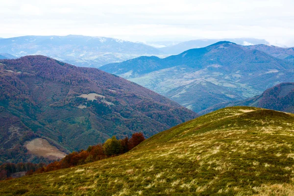 Otoño en las montañas — Foto de Stock