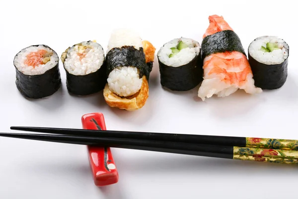 Piatto con sushi — Foto Stock