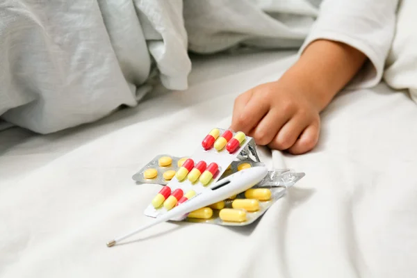 Handful of pills — Stock Photo, Image