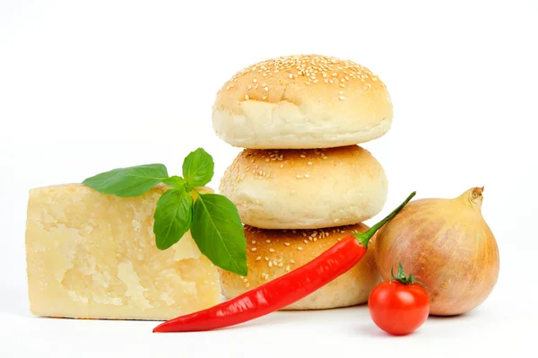Buns, cheese, onion, pepper and tomato — Stock Photo, Image