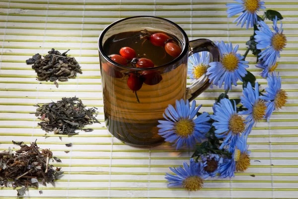 Альтернативный чай — стоковое фото
