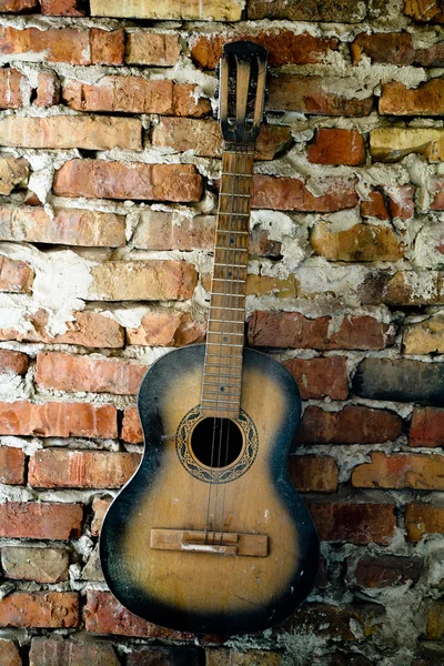 Vecchia chitarra — Foto Stock