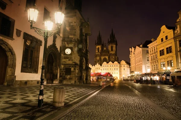 Old square in Prague — Stock Photo, Image