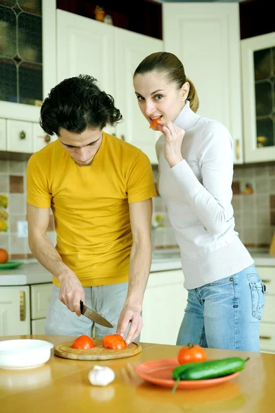 Préparation des aliments végétariens — Photo