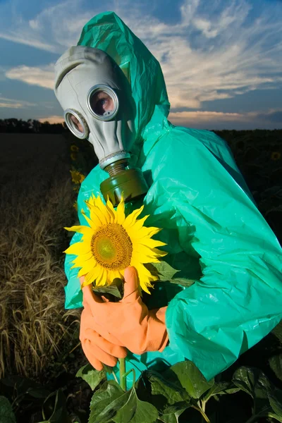 stock image Man In gas mask