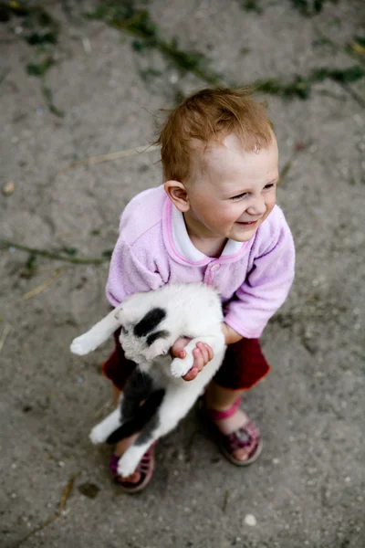 幸せな赤ちゃん女の子 — ストック写真