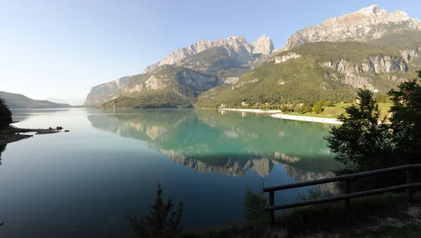 stock image Mountain lake