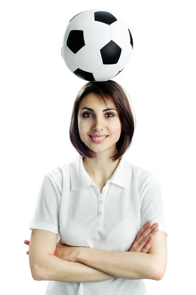 Trevlig kvinna med fotboll — Stockfoto