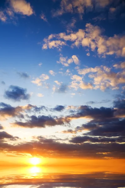 夕方の空の背景. — ストック写真