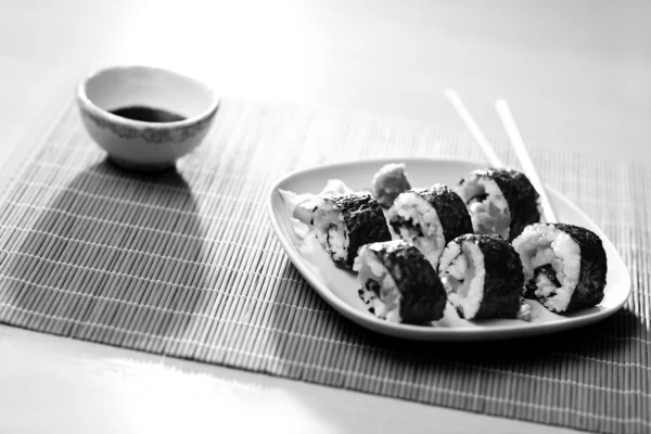 Sushi. fekete-fehér. — Stock Fotó